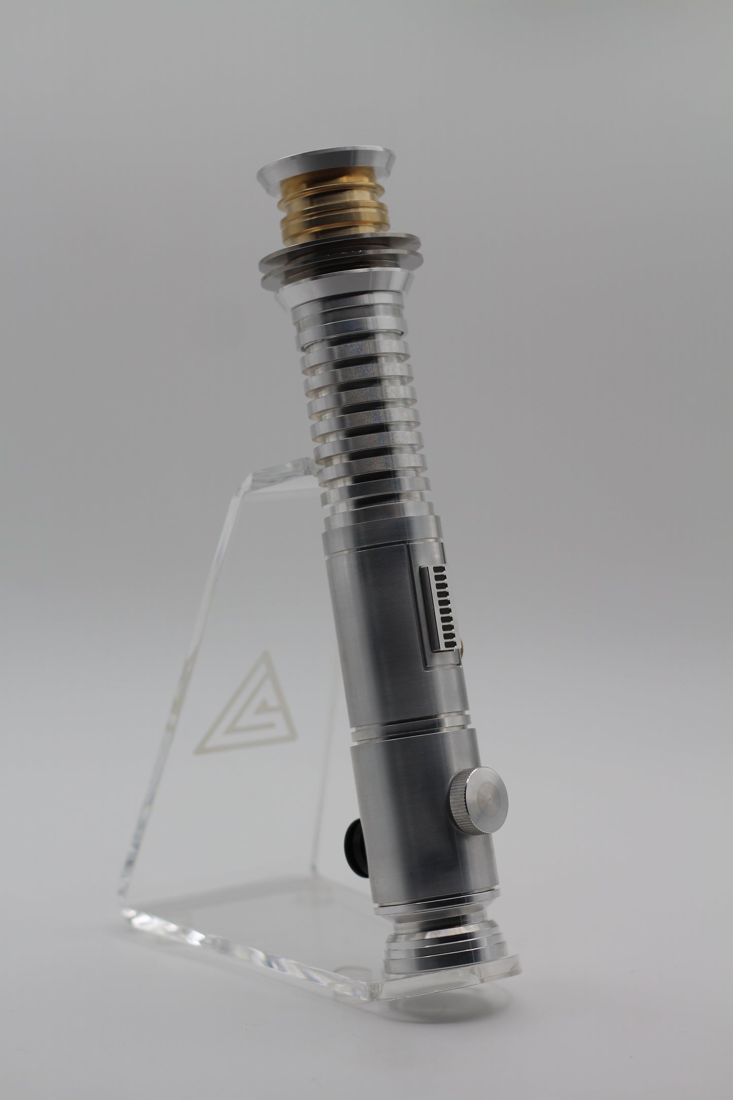 Custom Clan Series 005 - Rig Nema